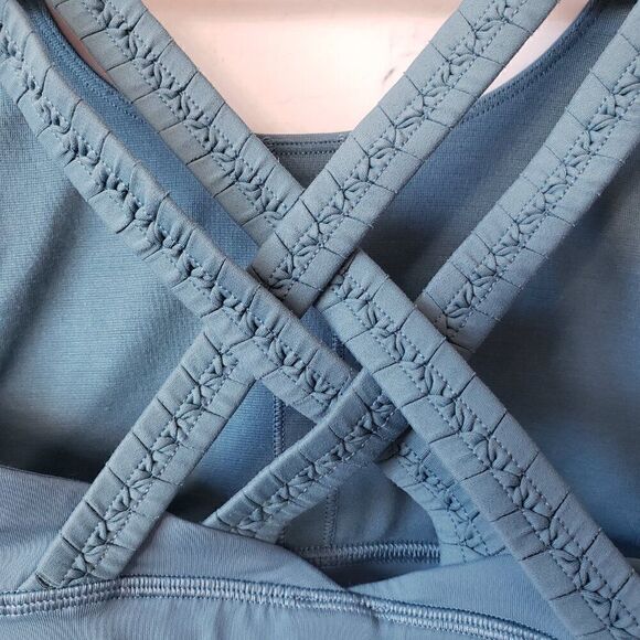 Lululemon Energy Bra Braided Sea Green Size 4 Luxtreme Activewear Gym Run Womens - Picture 6 of 9